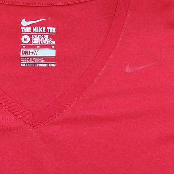 Women's Nike Dri Fit Shirt - Picture 3 of 3